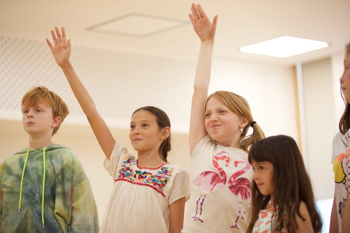 Children from Youth Theatre Workshop